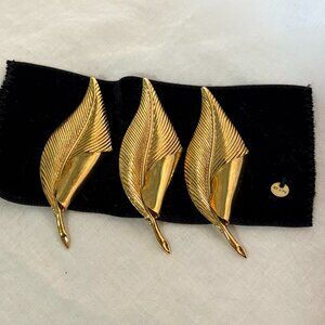 Jennifer Behr x Nai'Vasha Gold Leaf Bobby Pins
